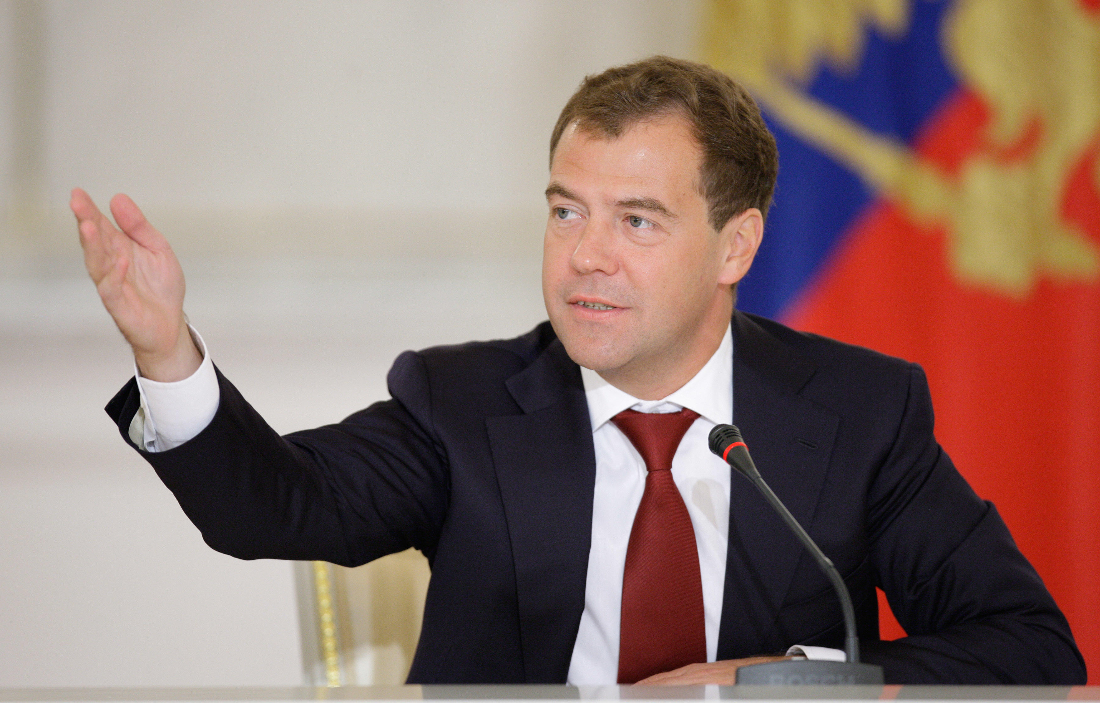 На Новый год Дмитрий Медведев поест российские продукты