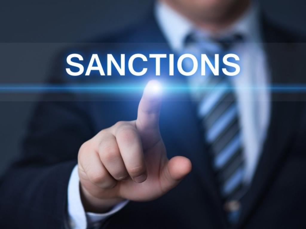 Санкции нужны России