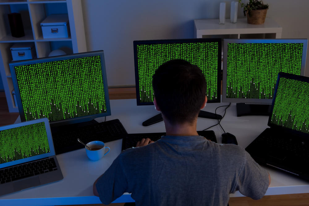 Насколько хакеры страшны для бизнеса и экономики