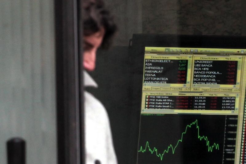 Рынок акций Италии закрылся падением, Investing.com Италия 40 снизился на 1,98%