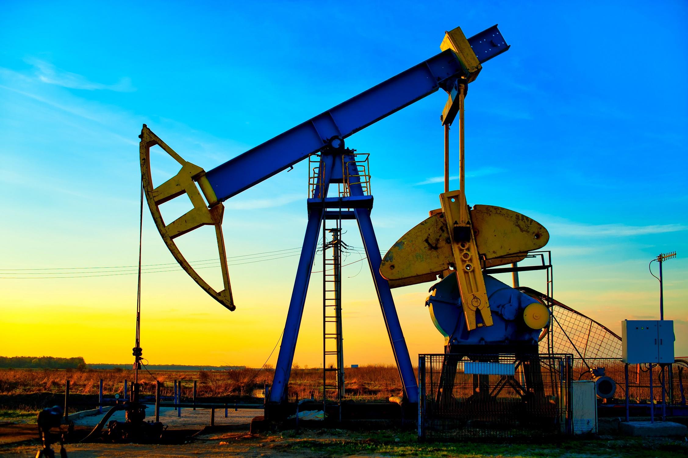 Россия пока не планирует наращивать добычу нефти
