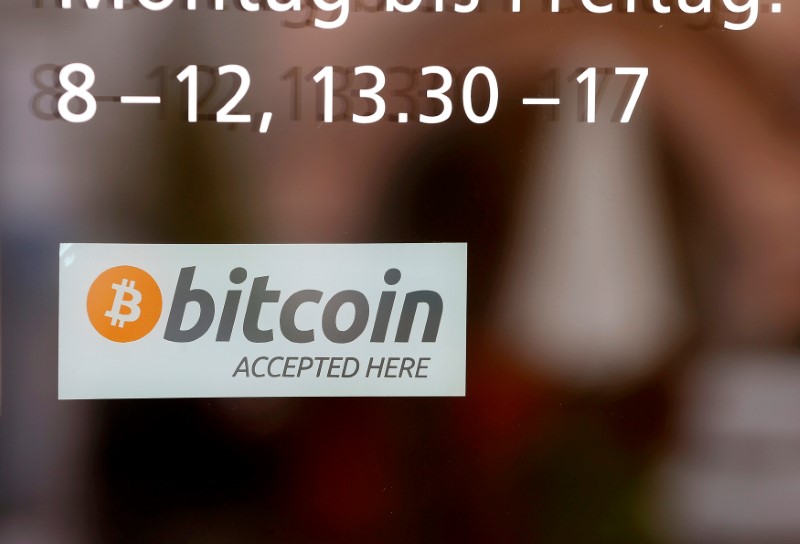 Каким образом купить стейблкоин USDT за рубли на P2P-платформе?
