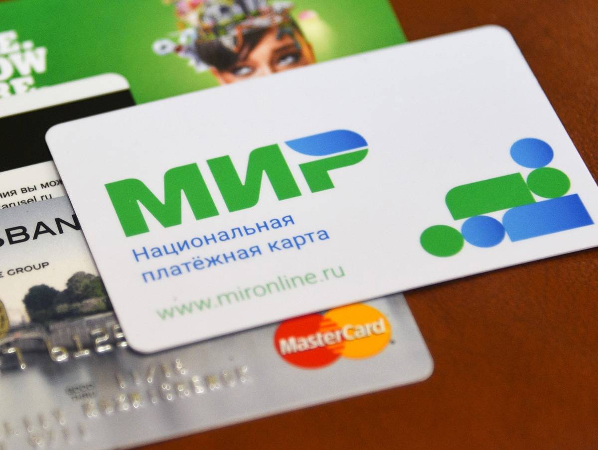 Москвичи все чаще оплачивают проезд в метро картами «Мир»