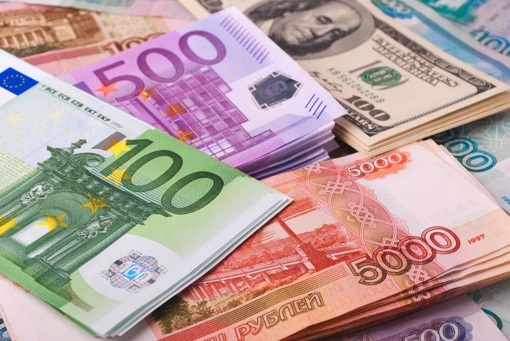 До конца ноября Минфин закупит валюту более чем на 200 миллиардов