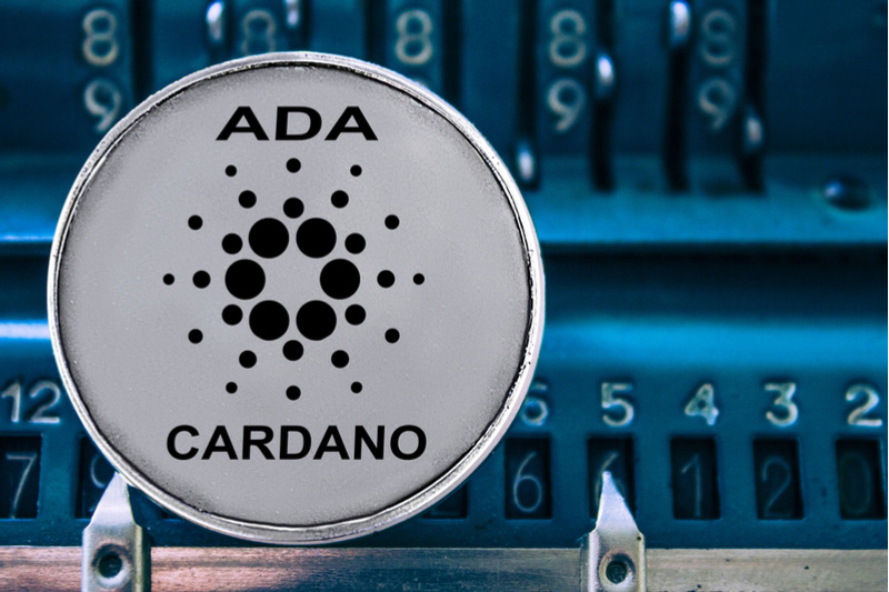 Основатель Cardano Чарльз Хоскинсон: «Блокчейн Биткоина застыл на одном месте»