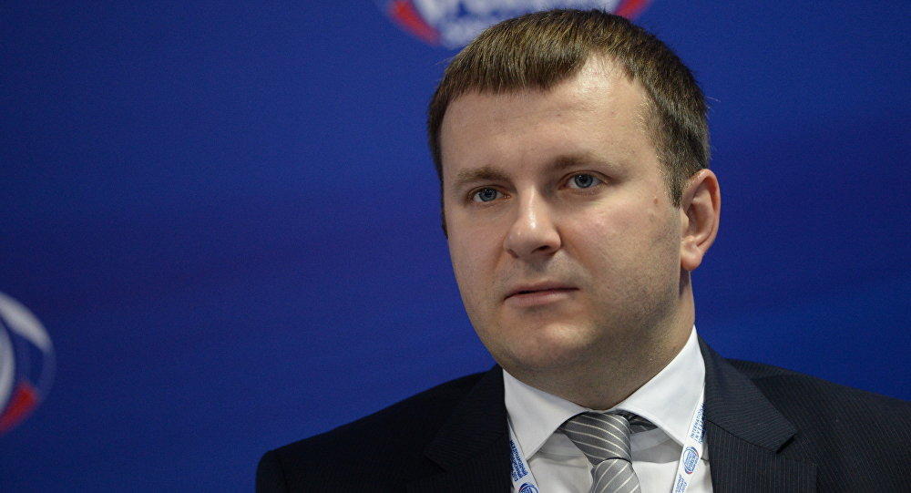 Максим Орешкин: сильных колебаний рубля не ожидается